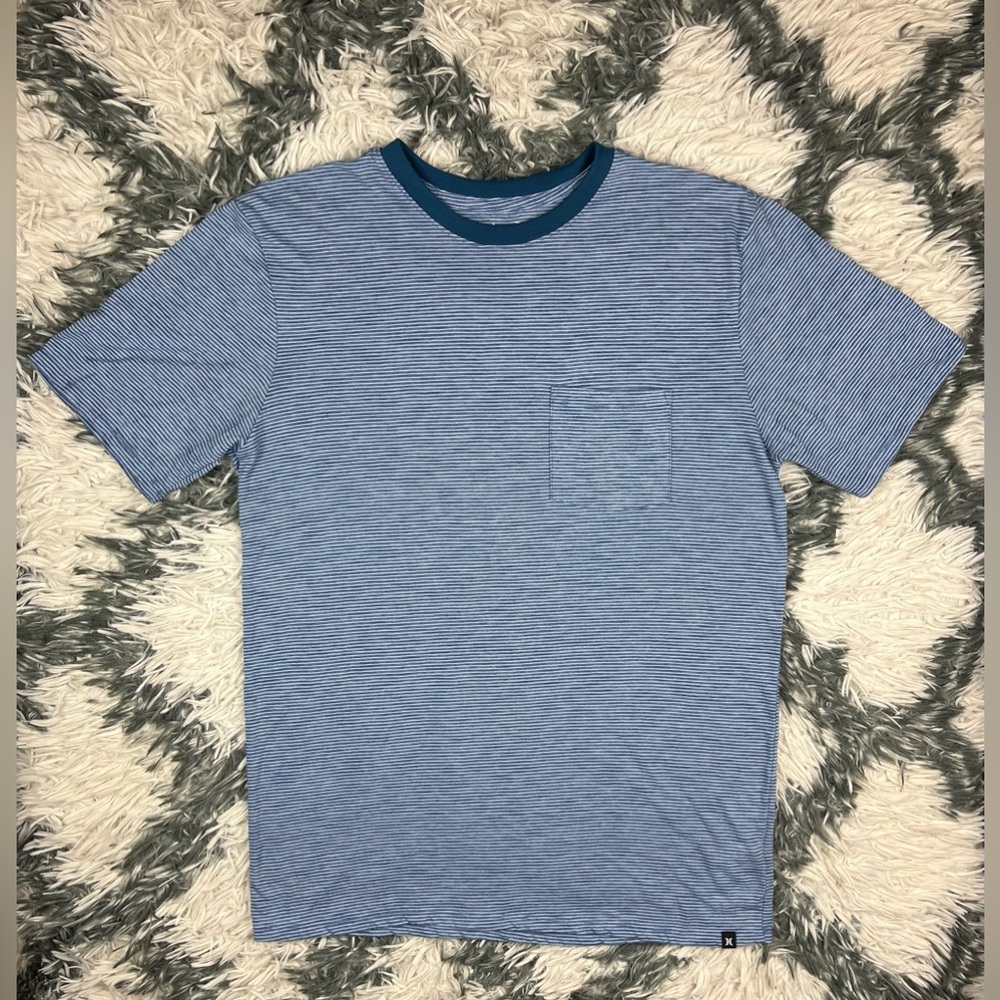 Hurley Men's Crew Neck Pocket Short Sleeve T-Shirt Size Medium Blue Striped